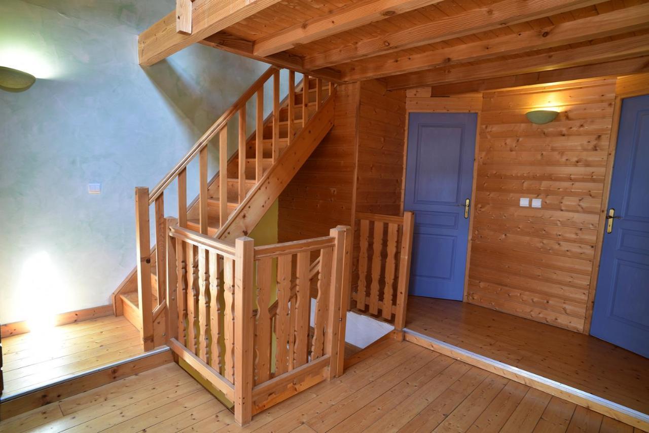 Gite Le Douglas, Vignoble Et Reculees Du Jura - Avec Sauna Lavigny Extérieur photo